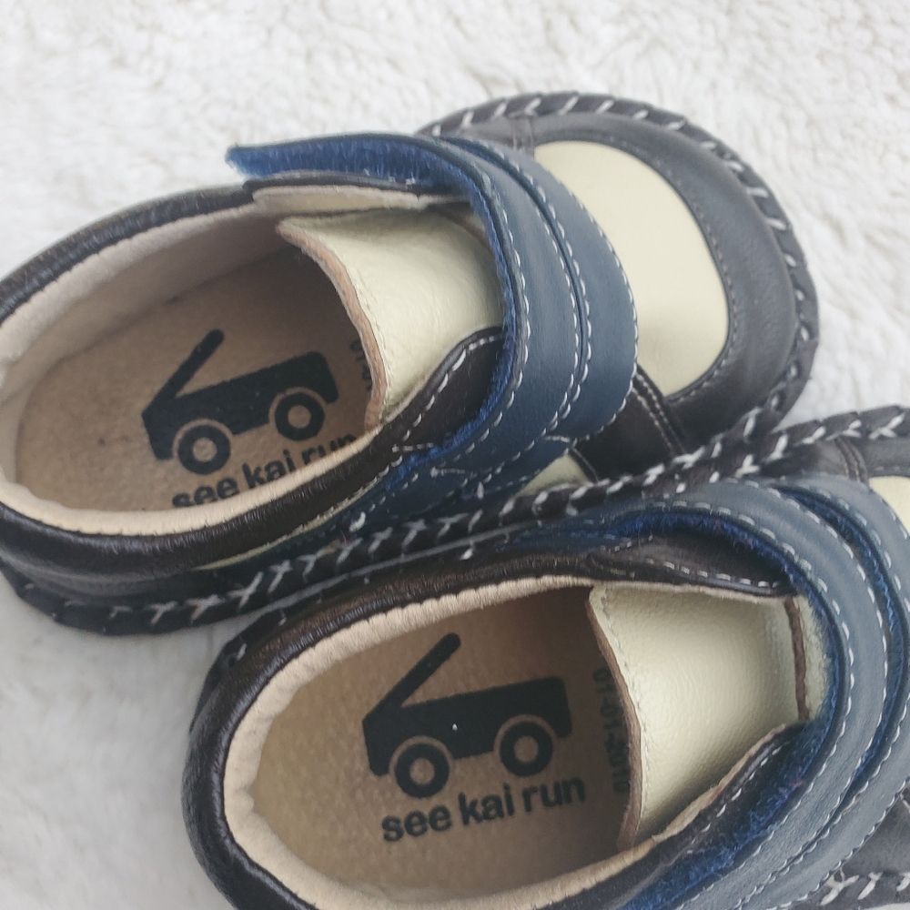 KEEN Baby Walker Shoes in Black and Blue SIZE 5T - Picture 3 of 8
